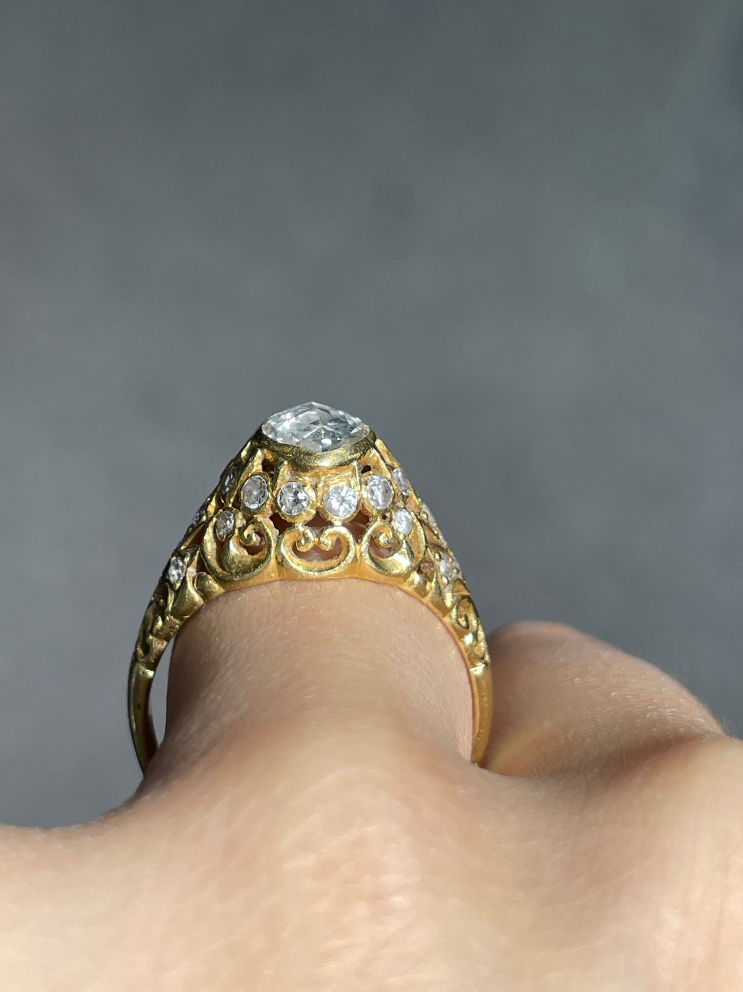 Antique 18K Gold 1.0 CTW Rose Cut Marquise Cut Diamond Ring