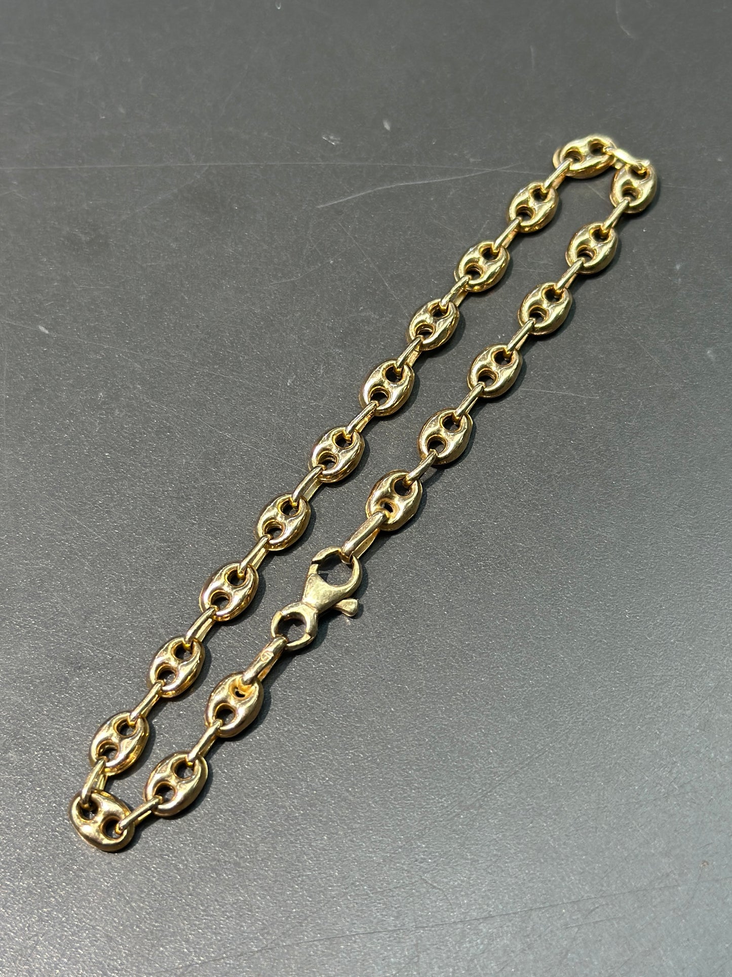 14K Gold Hollow Gucci Link Bracelet