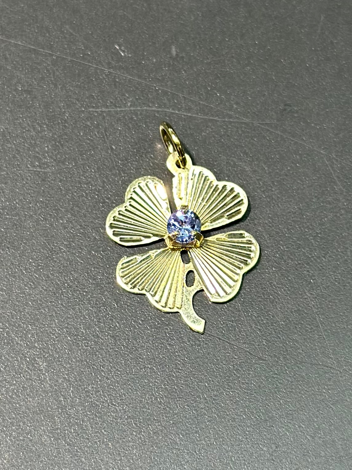 Vintage 14K Gold Tanzanite Engine Turned Clover Charm