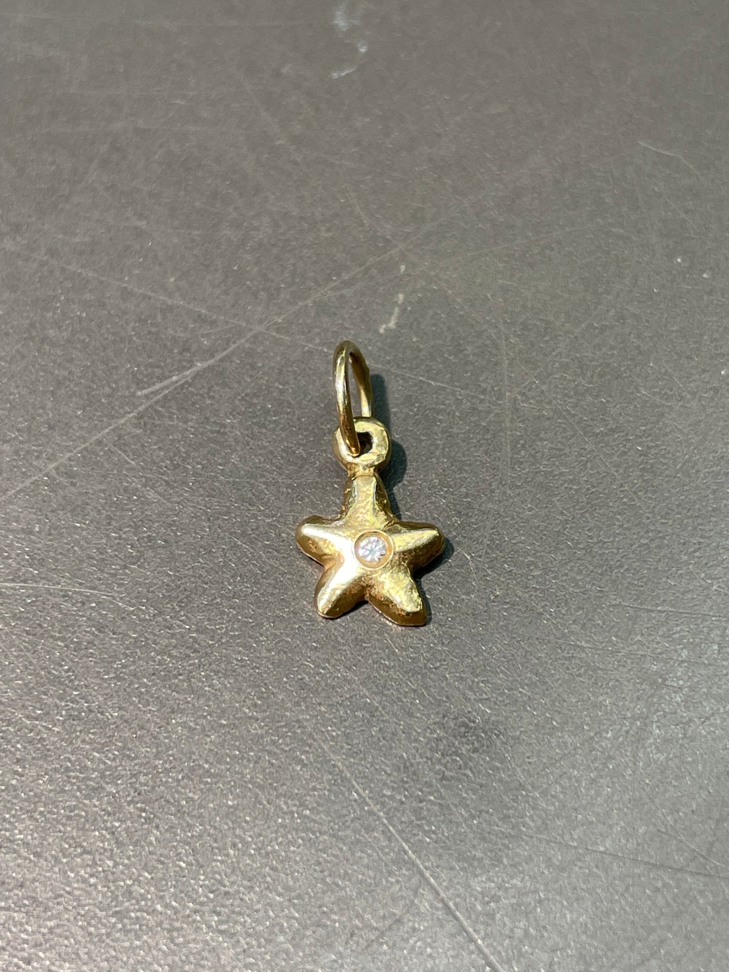 复古 14K 黄金钻石星形吊饰