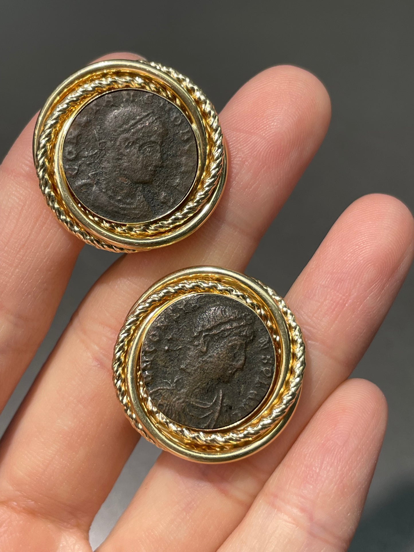 Vintage 14K Yellow Gold Roman Coin Earring