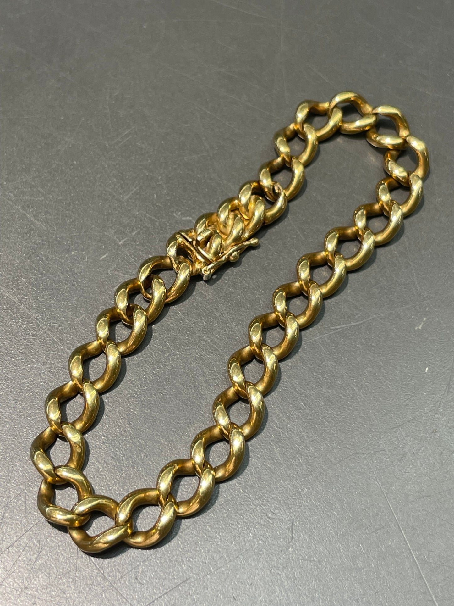 Vintage 14K Yellow Gold Solid 7.5mm Curb Link Bracelet
