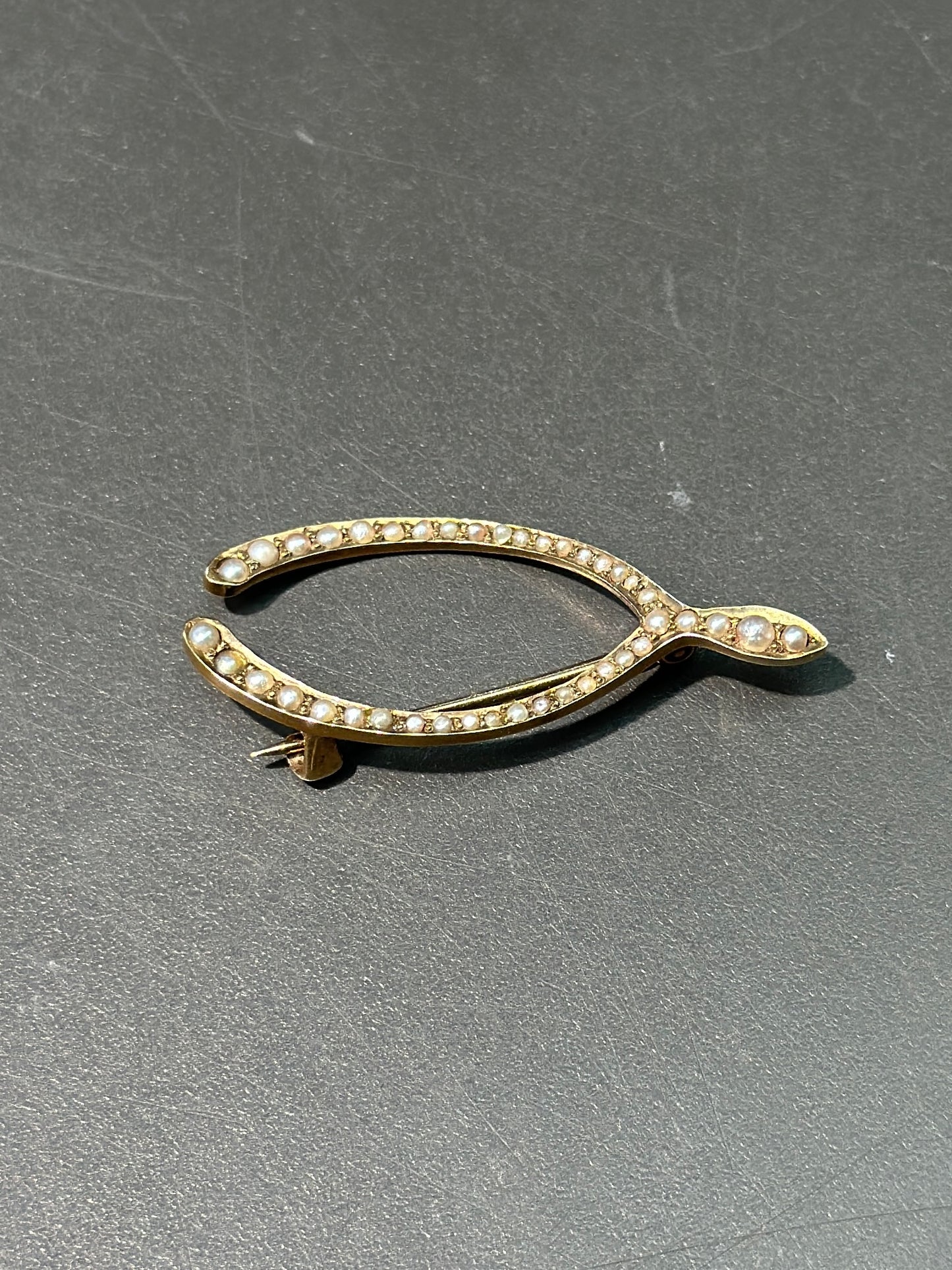 古董 14K 金种子珍珠许愿骨胸针