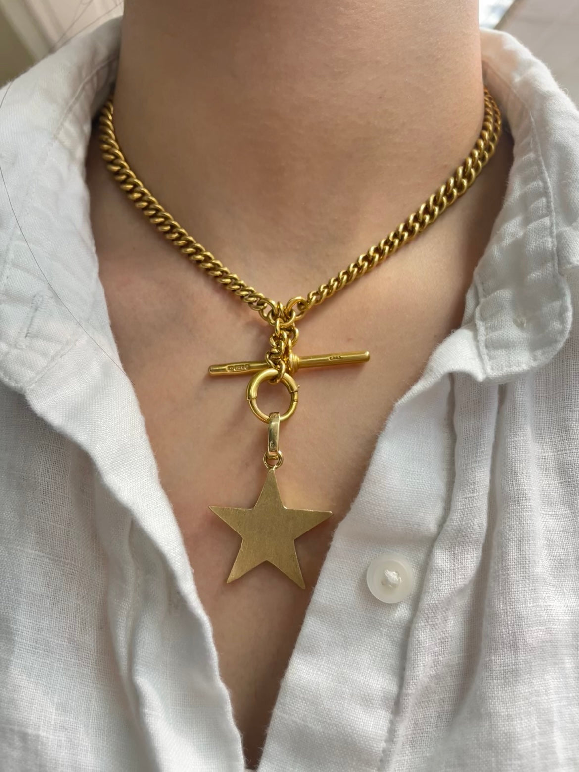 Vintage 18K Yellow Gold Solid Extra Large Star Pendant
