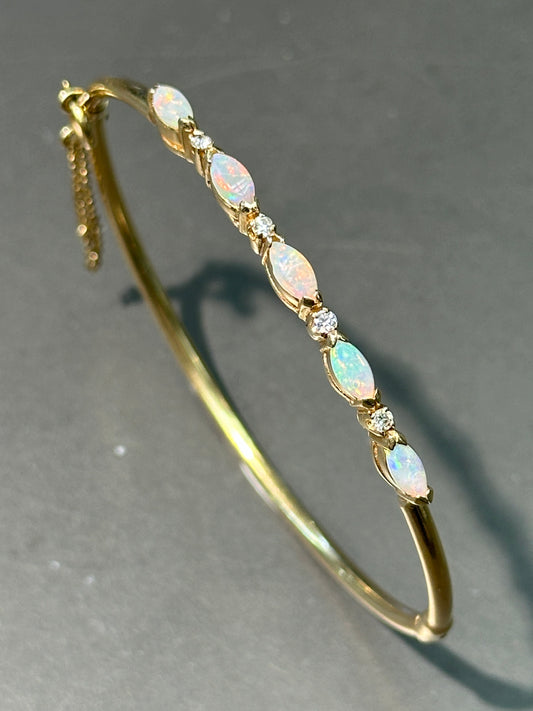 Vintage 14K Gold Opal Diamond Bracelet