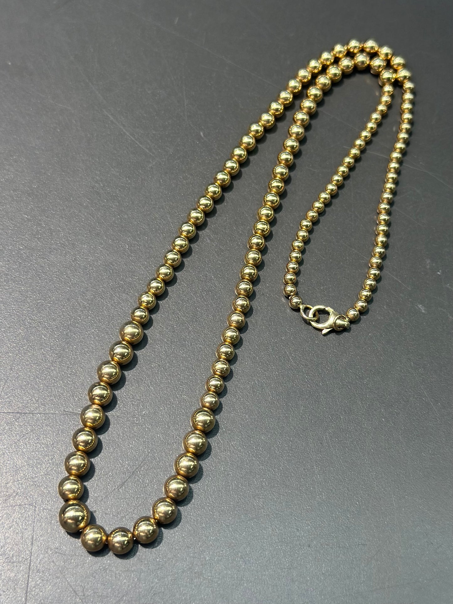 Vintage 14K Gold Graduated Bead Necklace 17.0 inch