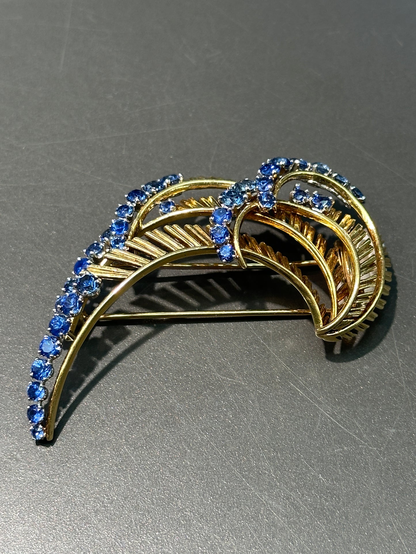 French 18K Gold Platinum Natural Sapphire Clip Brooch