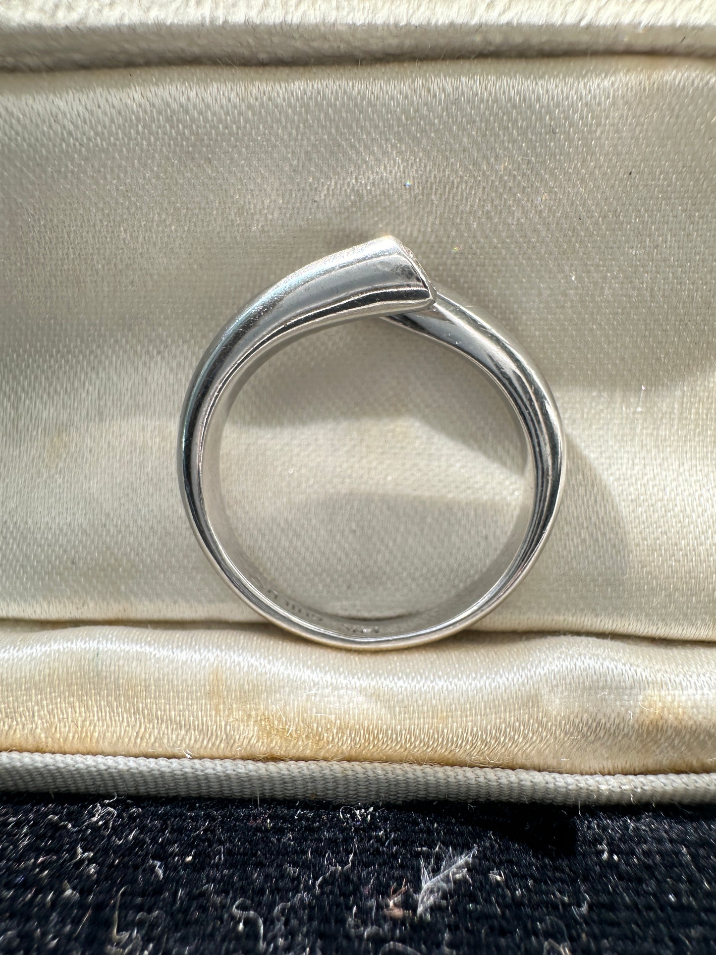 14K 金钻石开口袖口戒指
