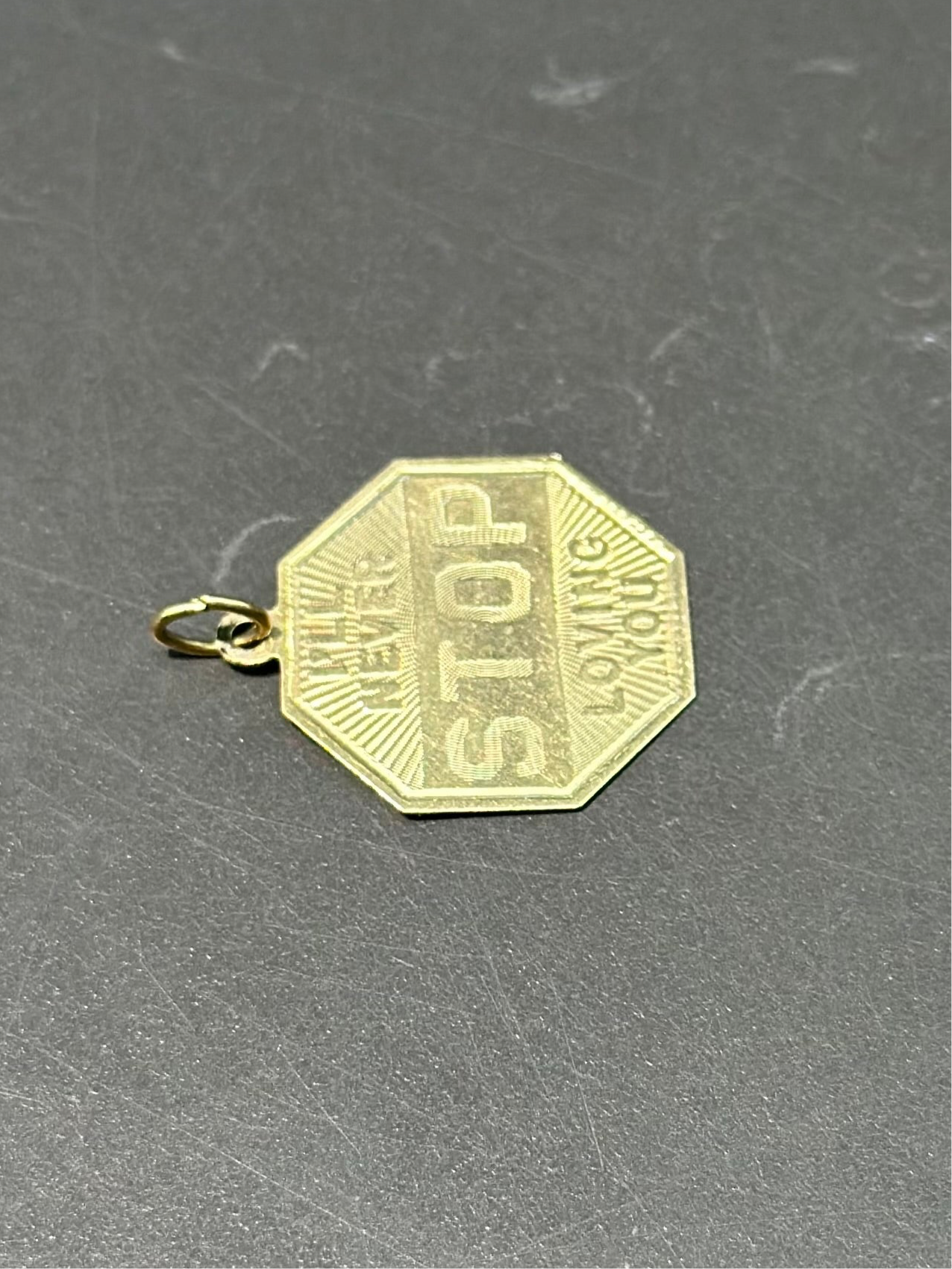 复古 14K 金“我永远不会停止爱你”吊坠