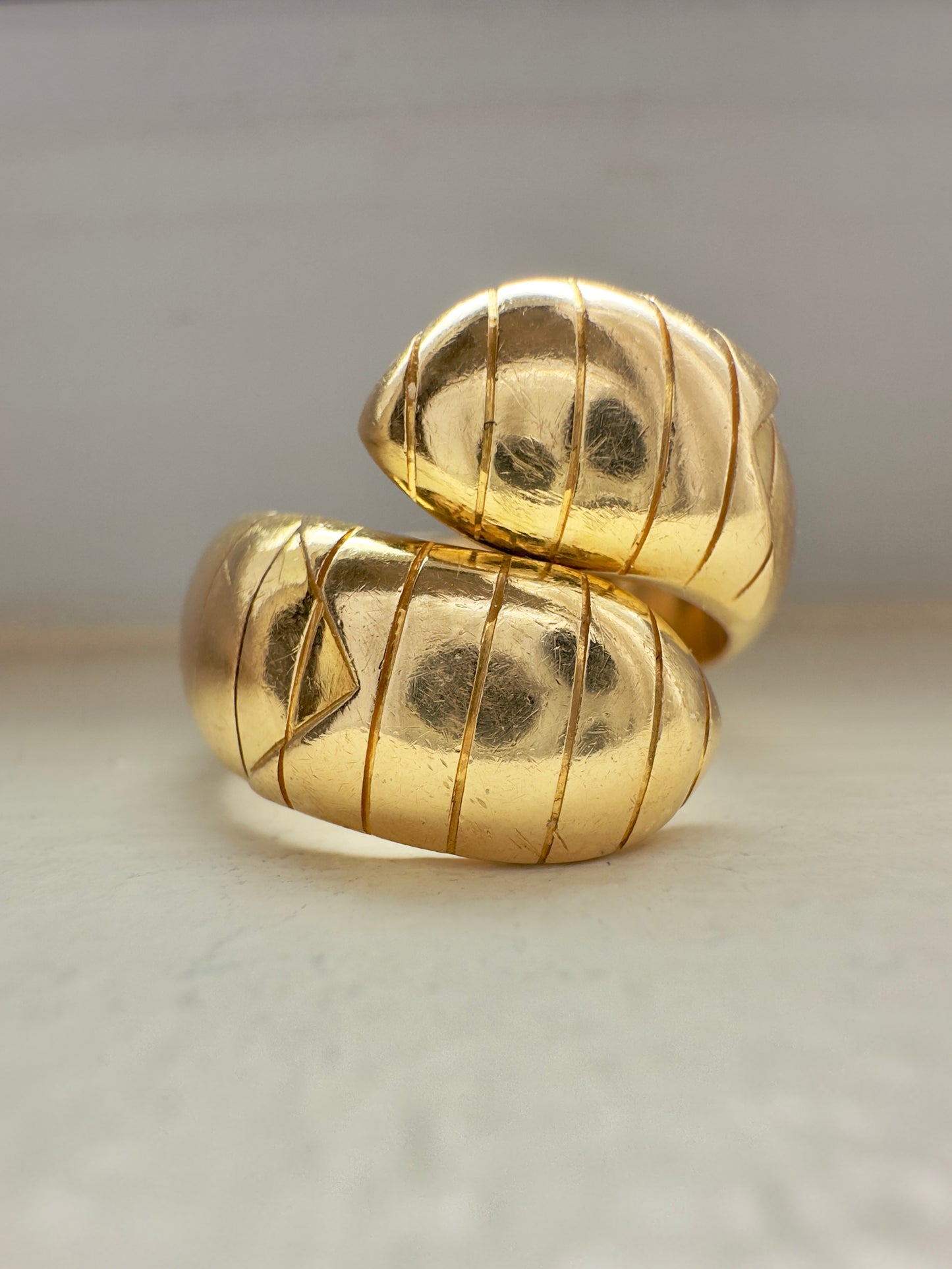 Vintage Chaumet 18K Gold Bypass Ring SZ 6.5