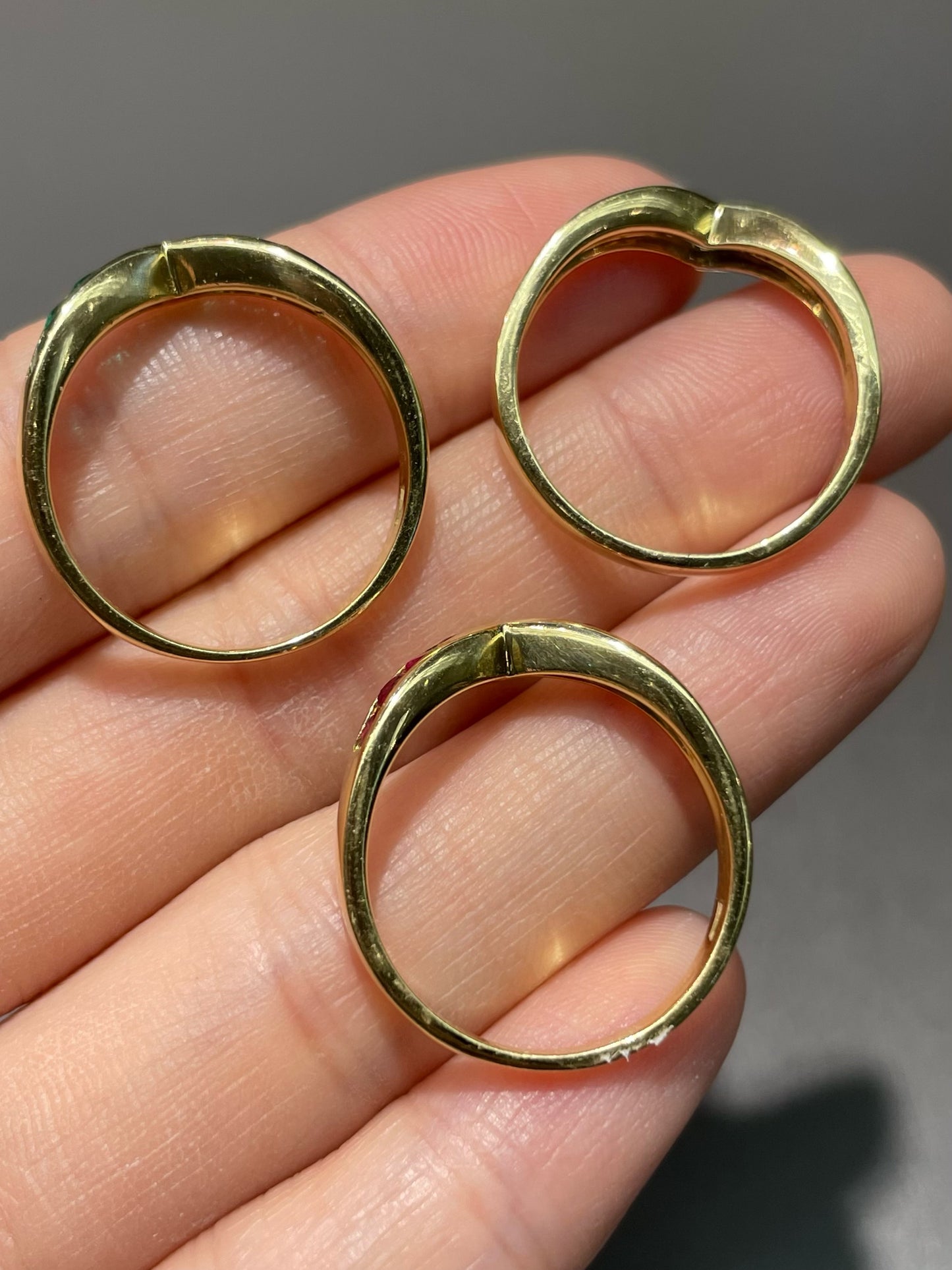 Vintage 14K Gold Emerald Ruby Sapphire Diamond Stacking Ring SZ 8