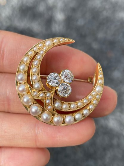 Antique 18K Gold 1.65CTW Diamond Pearl Crescent Brooch