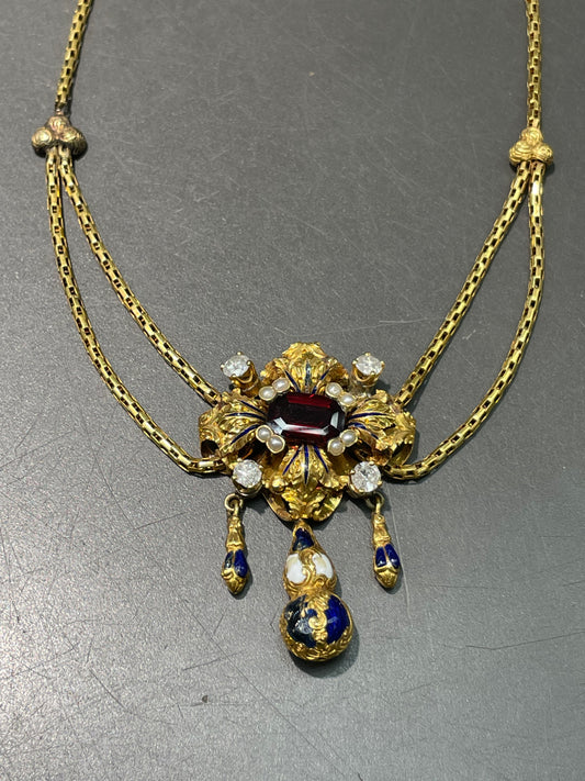 Antique Victorian Etruscan Garnet Diamond Repousse Necklace