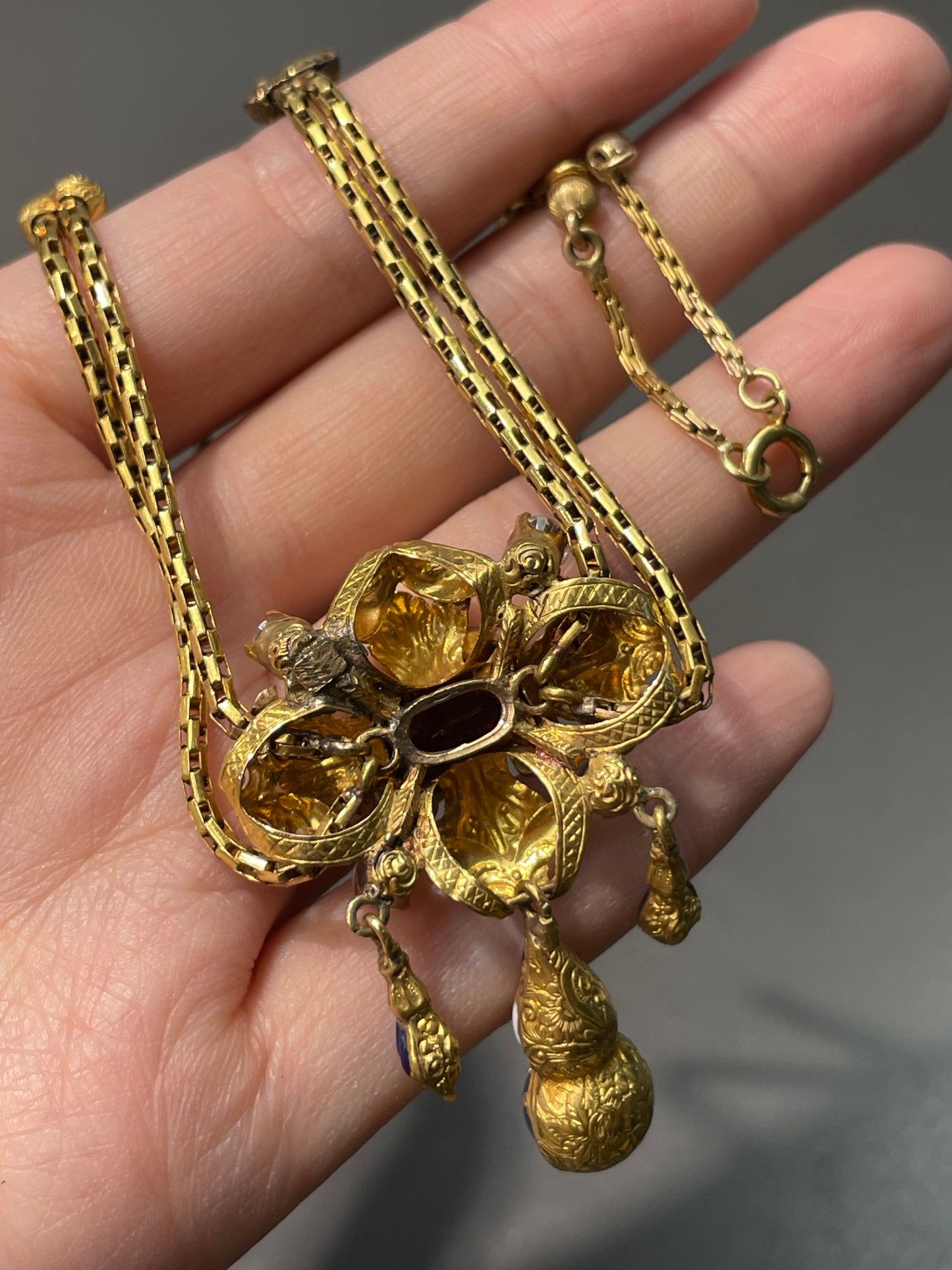 Antique Victorian Etruscan Garnet Diamond Repousse Necklace