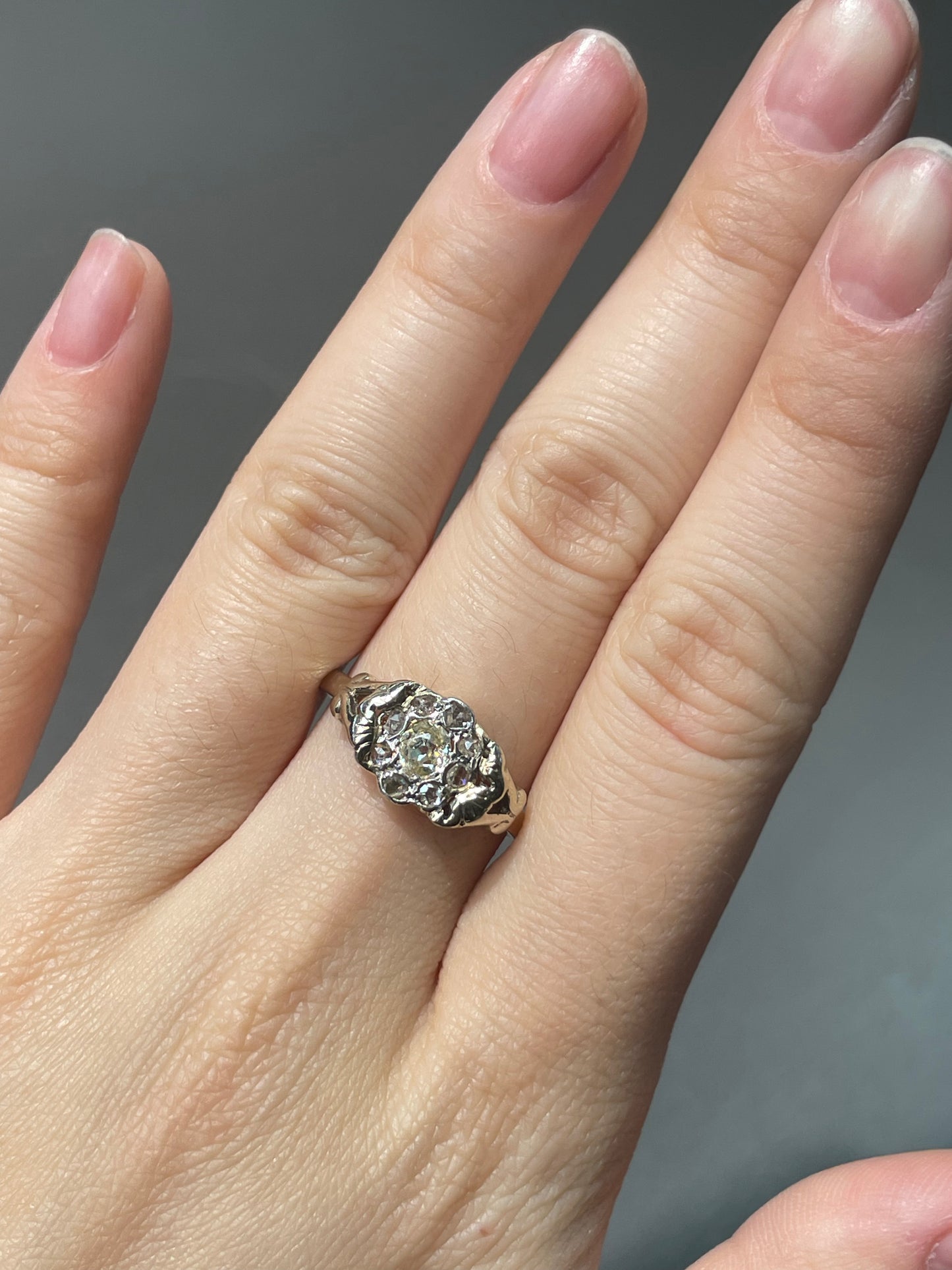 Antique 14K Gold 0.62 CTW Diamond Cluster Diamond Ring