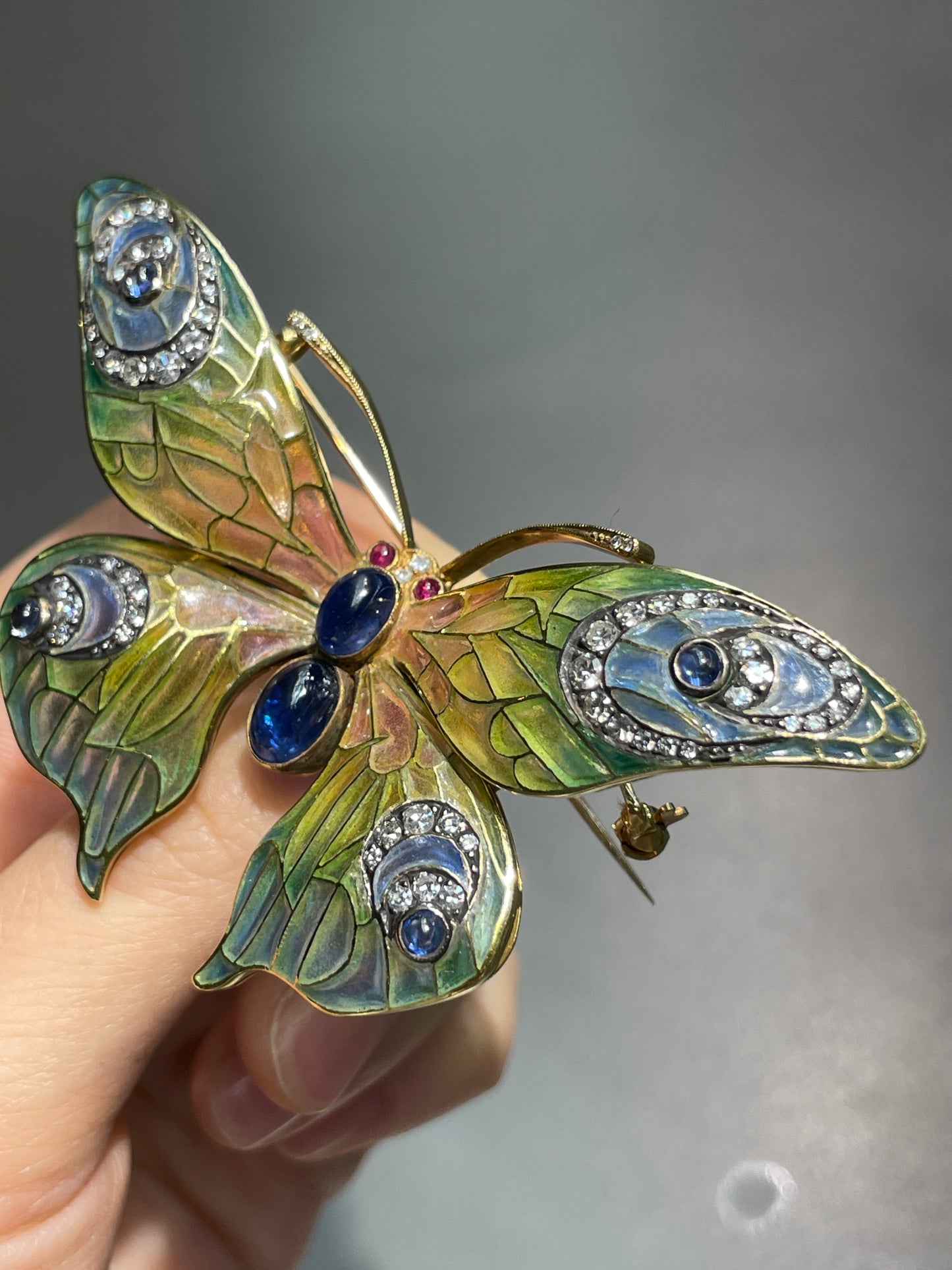Art Nouveau 14K Yellow Gold Plique-a-Jour Sapphire Diamond Butterfly Brooch