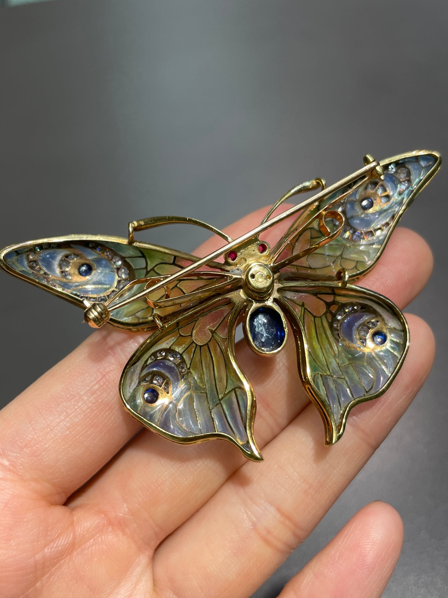 Art Nouveau 14K Yellow Gold Plique-a-Jour Sapphire Diamond Butterfly Brooch