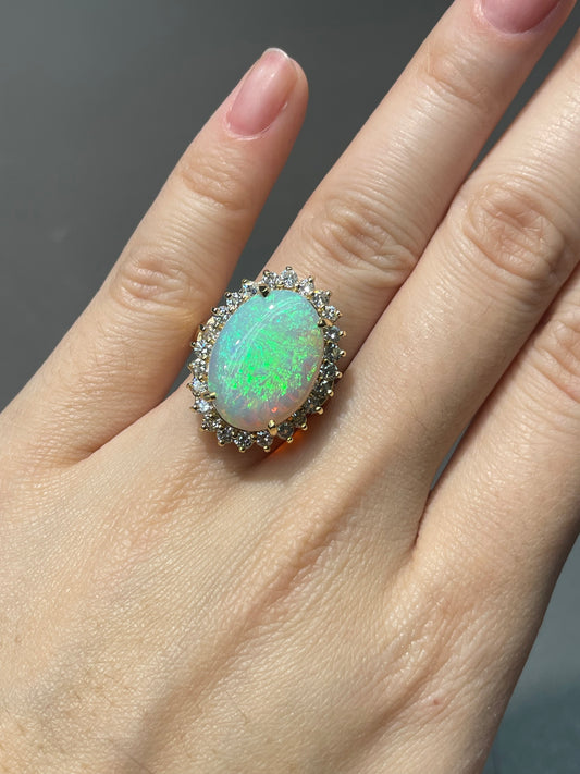 Bague halo de diamants opale en or 14 carats SZ 6.5