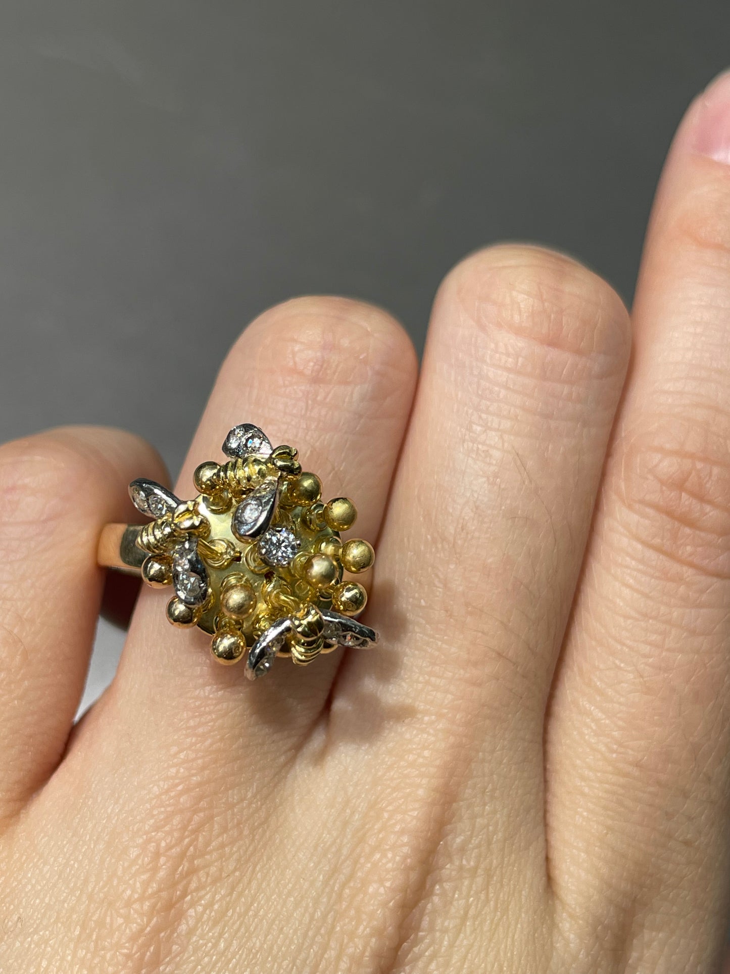 Vintage 14K Yellow Gold 0.35 CTW Diamond Bee En Tremblant Ring