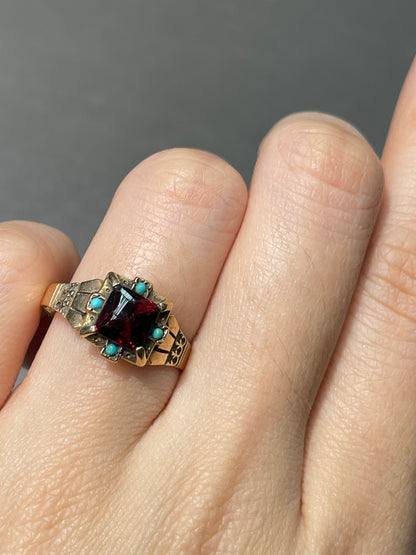 Antique Victorian 14K Yellow Gold Garnet Turquoise Ring
