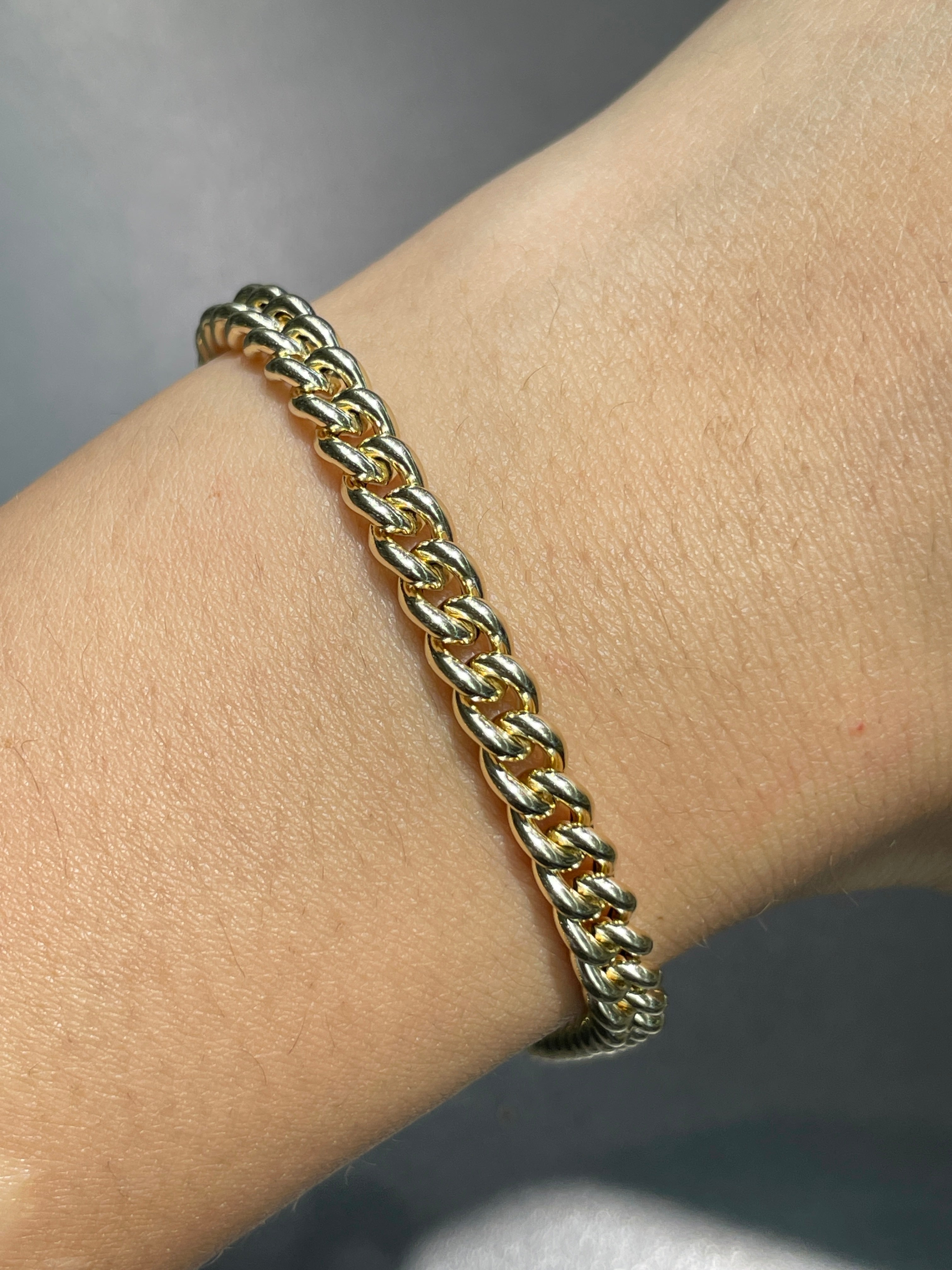 ワンド♥️✨ Bangles and Bracelets – W&W Jewelry