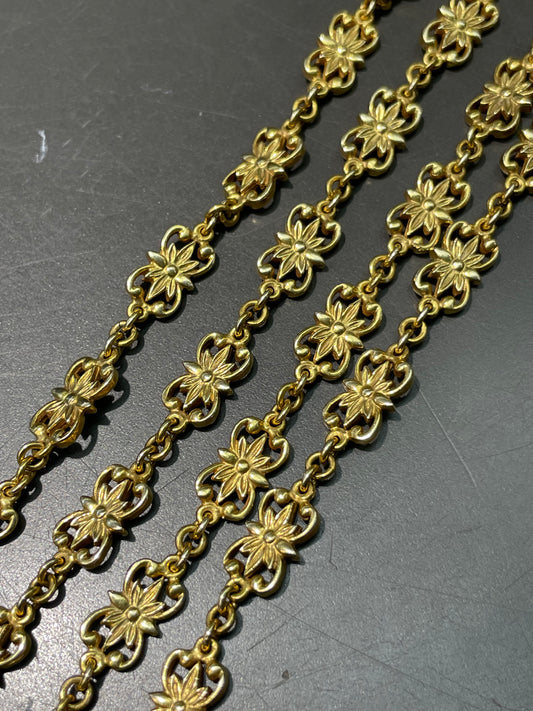 Vintage 14K Yellow Gold Fancy Motif Link Chain Necklace 30.5 inch