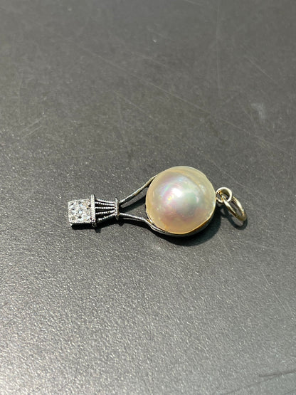 Antique Platinum Topped 14K Yellow Gold Pearl 0.09 CTW Diamond Hot Air Balloon Charm