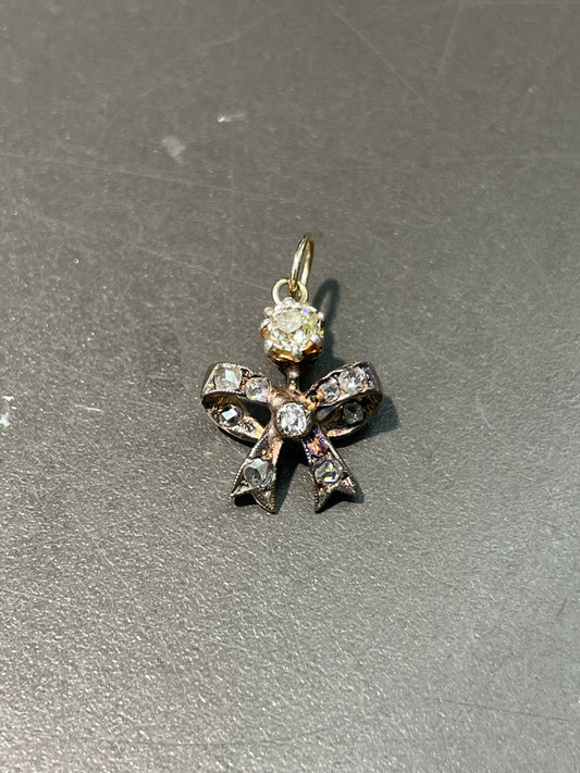 Antique Silver Topped 14K Yellow Gold 0.17 CTW Diamond Ribbon Bow Charm