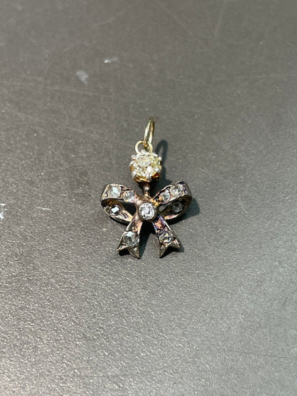 Antique Silver Topped 14K Yellow Gold 0.17 CTW Diamond Ribbon Bow Charm