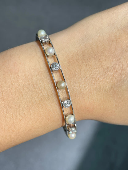 Art Deco Platinum Pearl 1.50 CTW Diamond Bangle