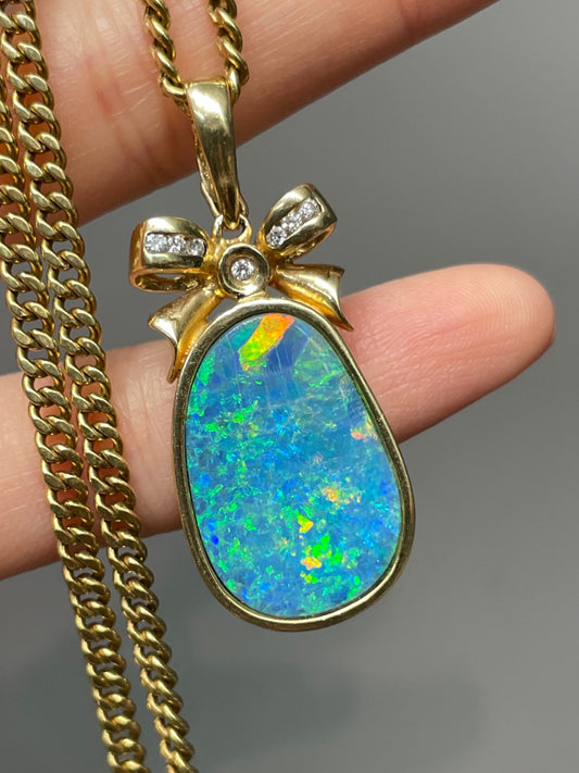 Vintage 14K Yellow Gold Diamond Ribbon Opal Pendant