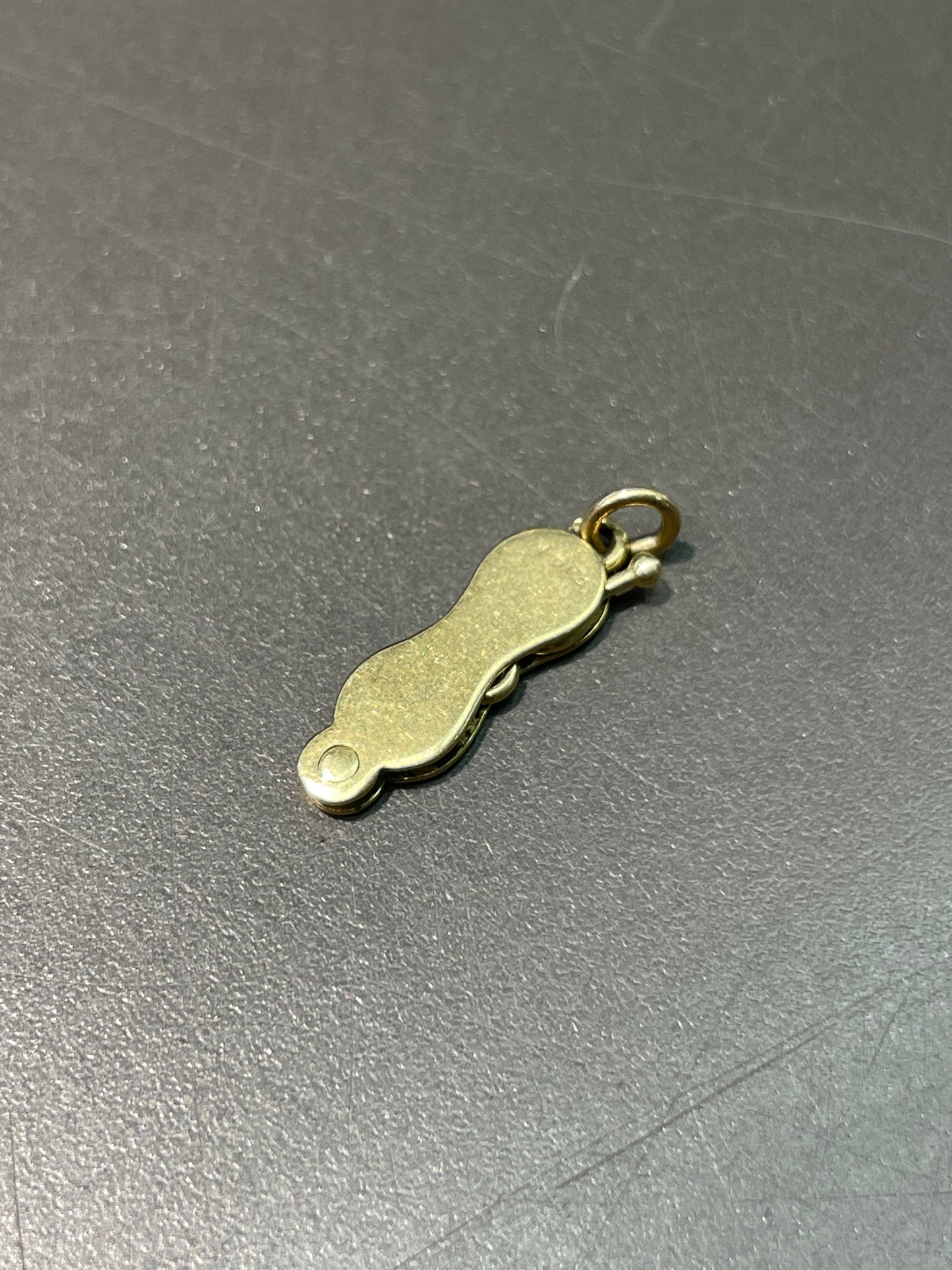 Vintage 14K Yellow Gold Articulating Optical Glasses Charm Pendant