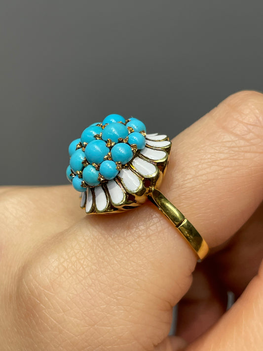 Vintage 18K Yellow Gold Sleeping Beauty Turquoise Enamel Cluster Dome Ring