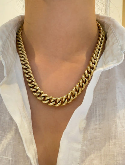 Vintage 14K Yellow Gold 10.5 mm Curb Link Chain Necklace 18.5 inch