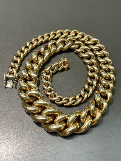 Vintage 14K Yellow Gold Graduated Curblink Chain Necklace