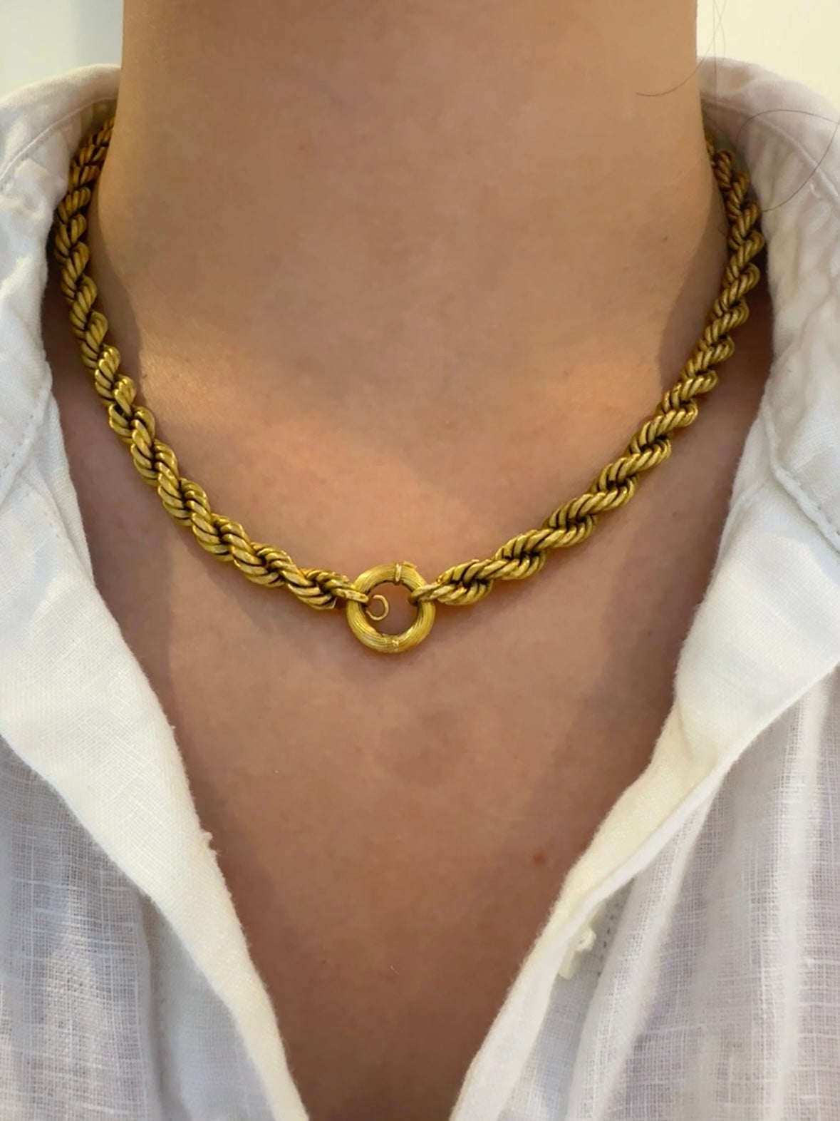 Antique 18K Yellow Gold Twisted Rope Chain Link Necklace
