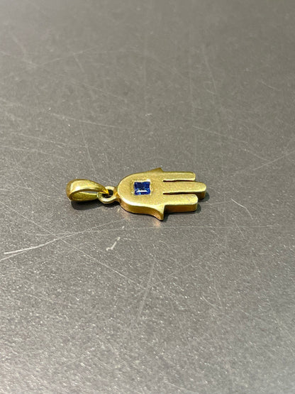 Vintage 18K Yellow Gold Sapphire Hamsa Hand Charm Pendant