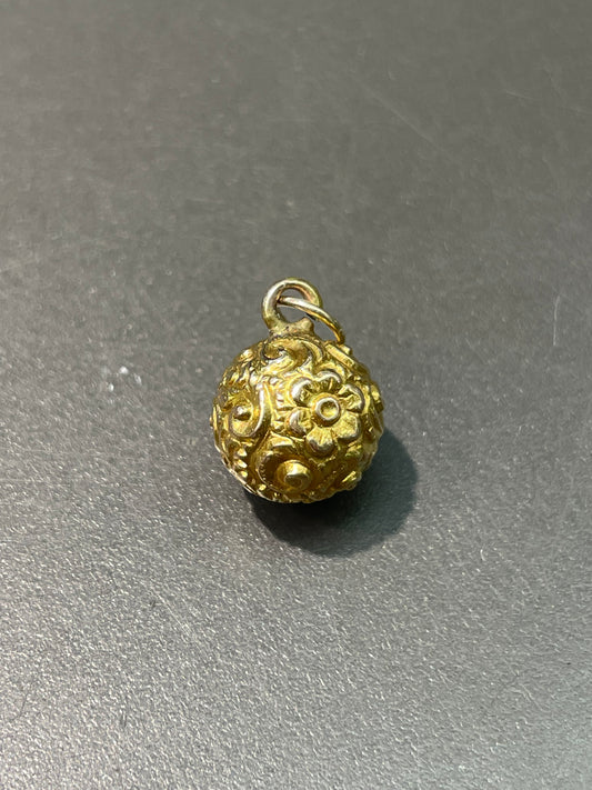 Antique 14K Yellow Gold Motif Ball Charm Pendant