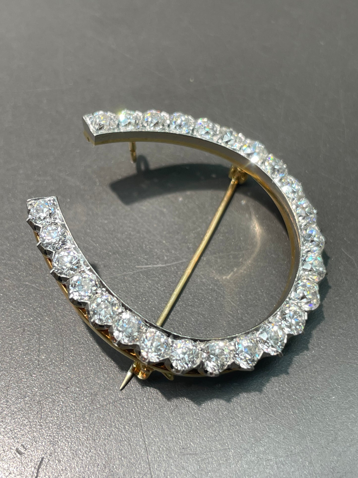 Antique Edwardian Platinum 18K Yellow Gold 4.30 CTW Diamond Horse Shoe Brooch Pendant