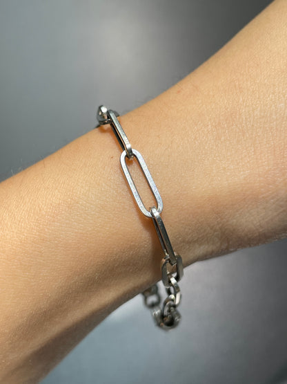 18K Gold Paper Clip Chain Bracelet