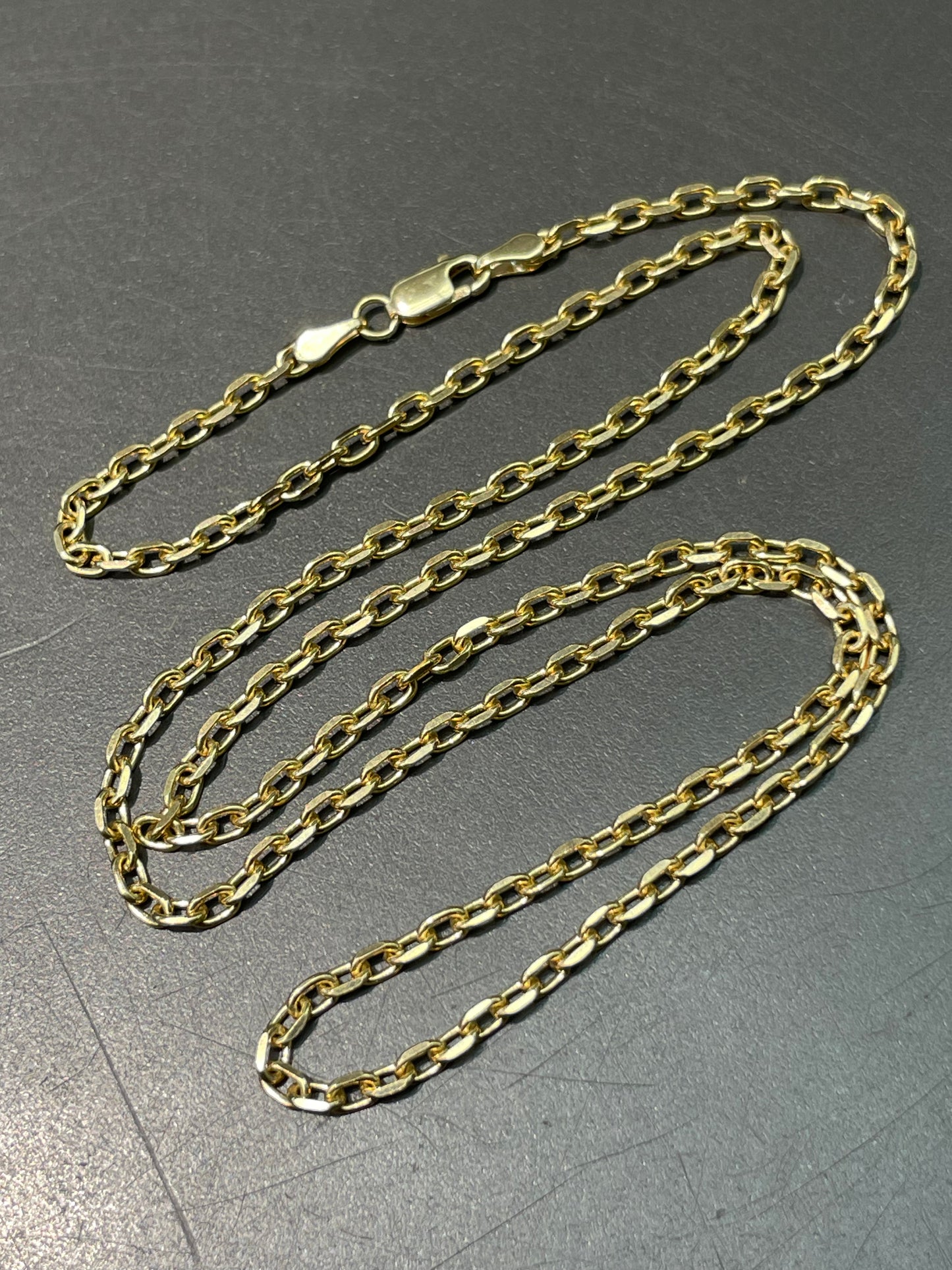 14K Yellow Gold 2.5 mm Cable Link Chain Necklace 24.0 inch