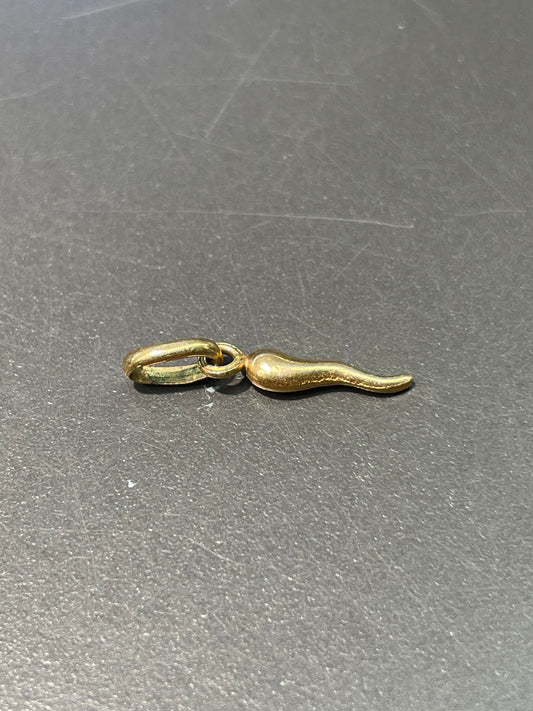 Vintage 14K Yellow Gold Mini Horn Charm Pendant