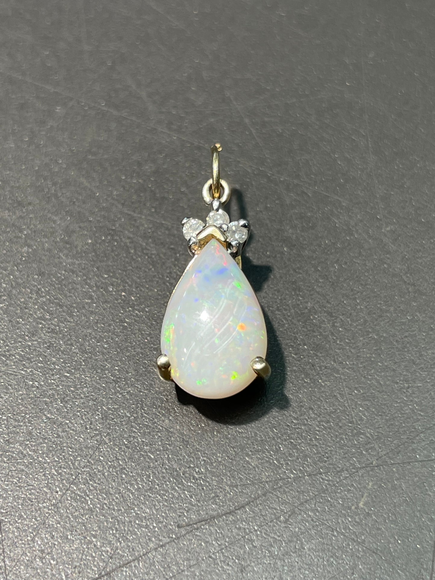 Vintage 14K Yellow Gold Opal Diamond Drop Charm Pendant MM