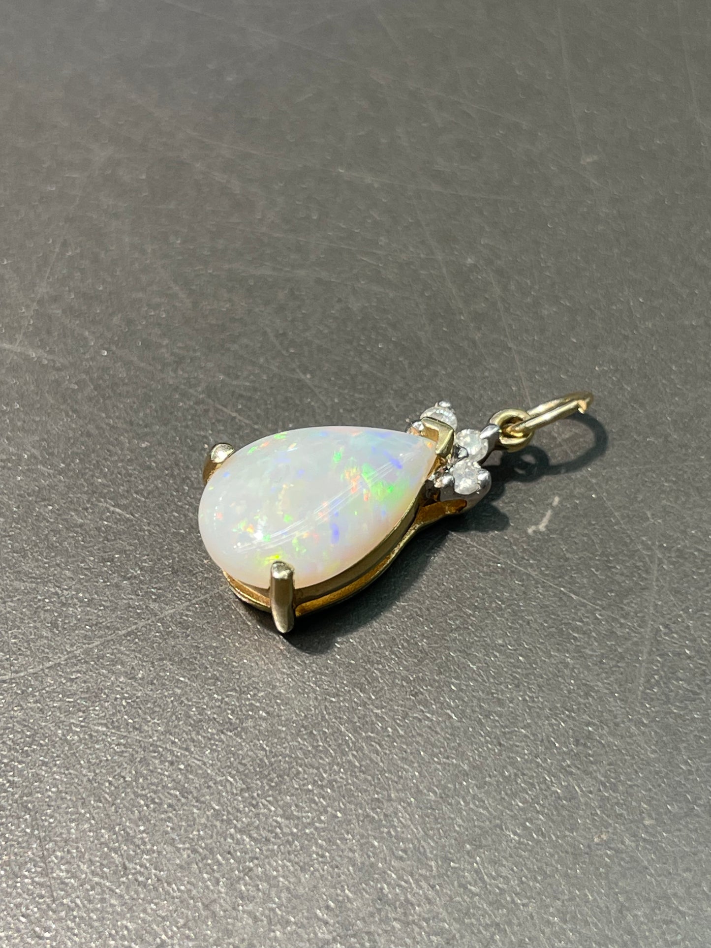 Vintage 14K Yellow Gold Opal Diamond Drop Charm Pendant MM
