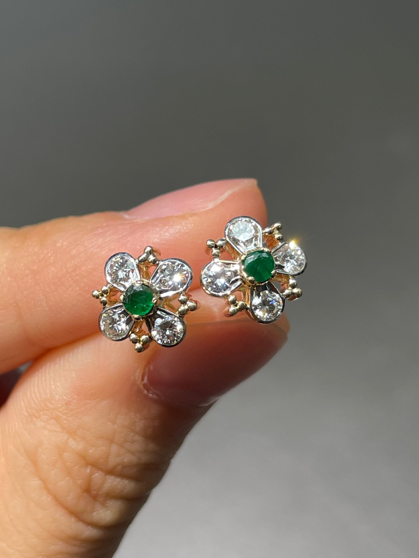 14K Gold Diamond Emerald Flower Cluster Earring