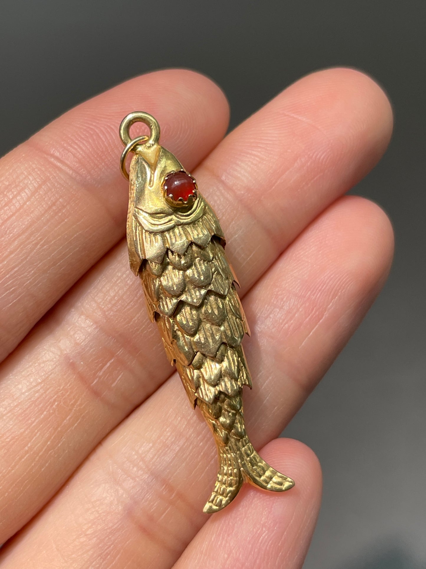 Vintage 18K Yellow Gold Articulated Fish Charm Pendant