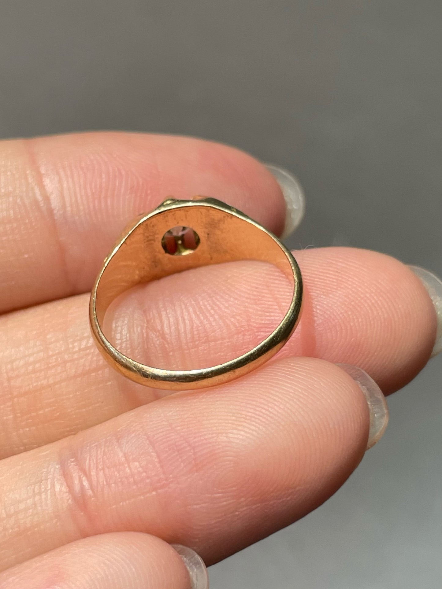 Antique 14K Yellow Gold 0.15 CTW Diamond Motif Belcher Ring SZ 4