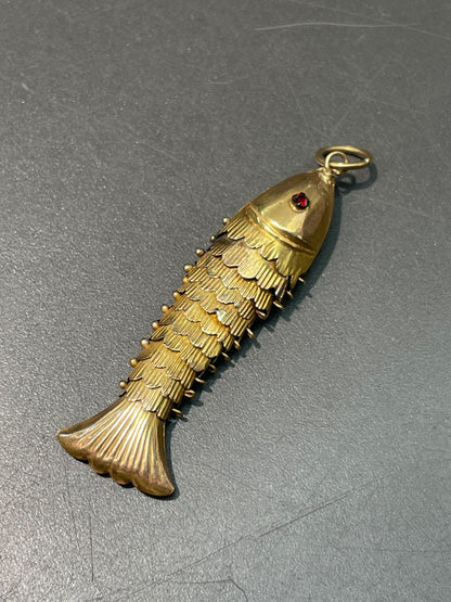 Vintage 14K Yellow Gold Large Articulated Fish Charm Pendant