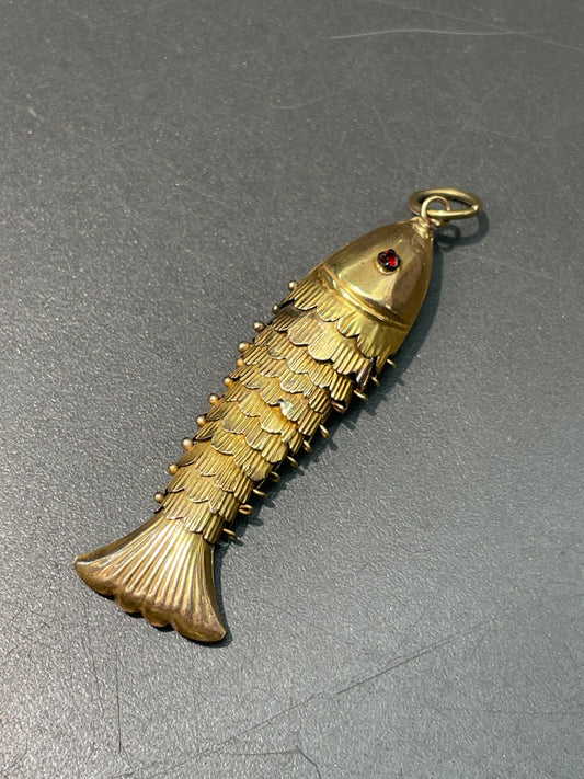Vintage 14K Yellow Gold Large Articulated Fish Charm Pendant