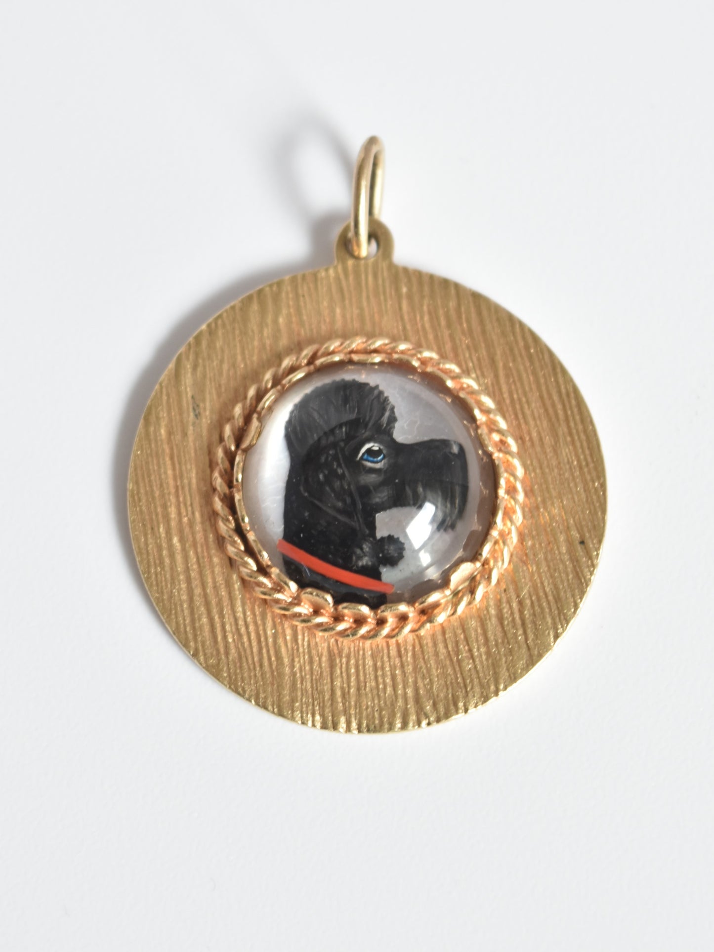 vintage 14K Gold Reverse Painted Essex Crystal Black Poodle Pendentif